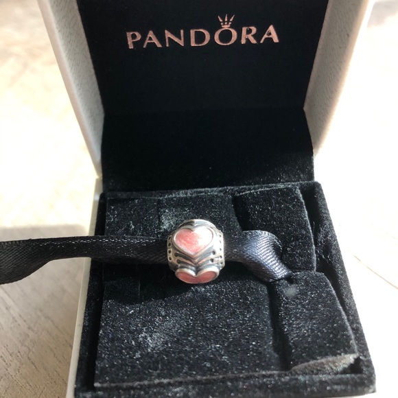 Pandora heart charm - Picture 3 of 3
